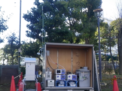 大気調査の様子